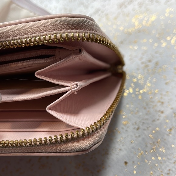 Kate Spade Wallet organizer zip around streetdot lilac read ASIS - Picture 7 of 11